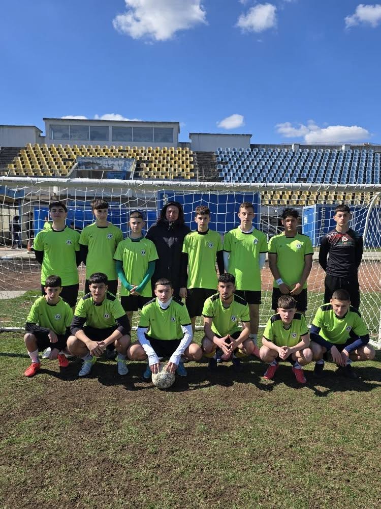 Областни ученически игри по футбол за юноши 8-10 клас